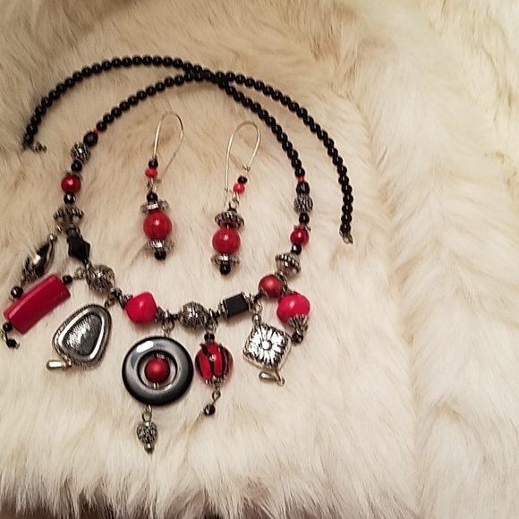 Necklaces - Picture 2 of 2